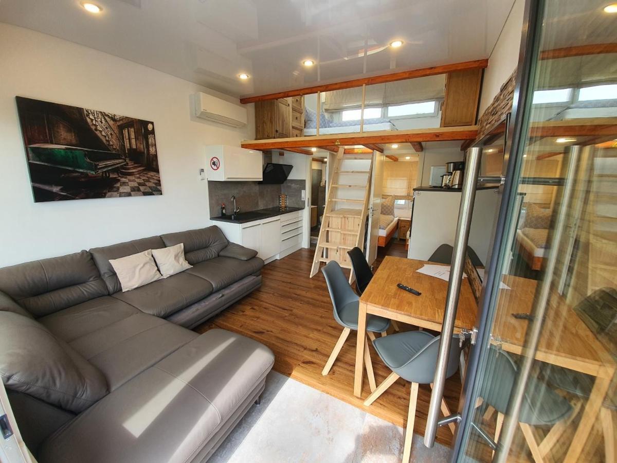 Ferienhaus Am See-2 Hungen Екстериор снимка