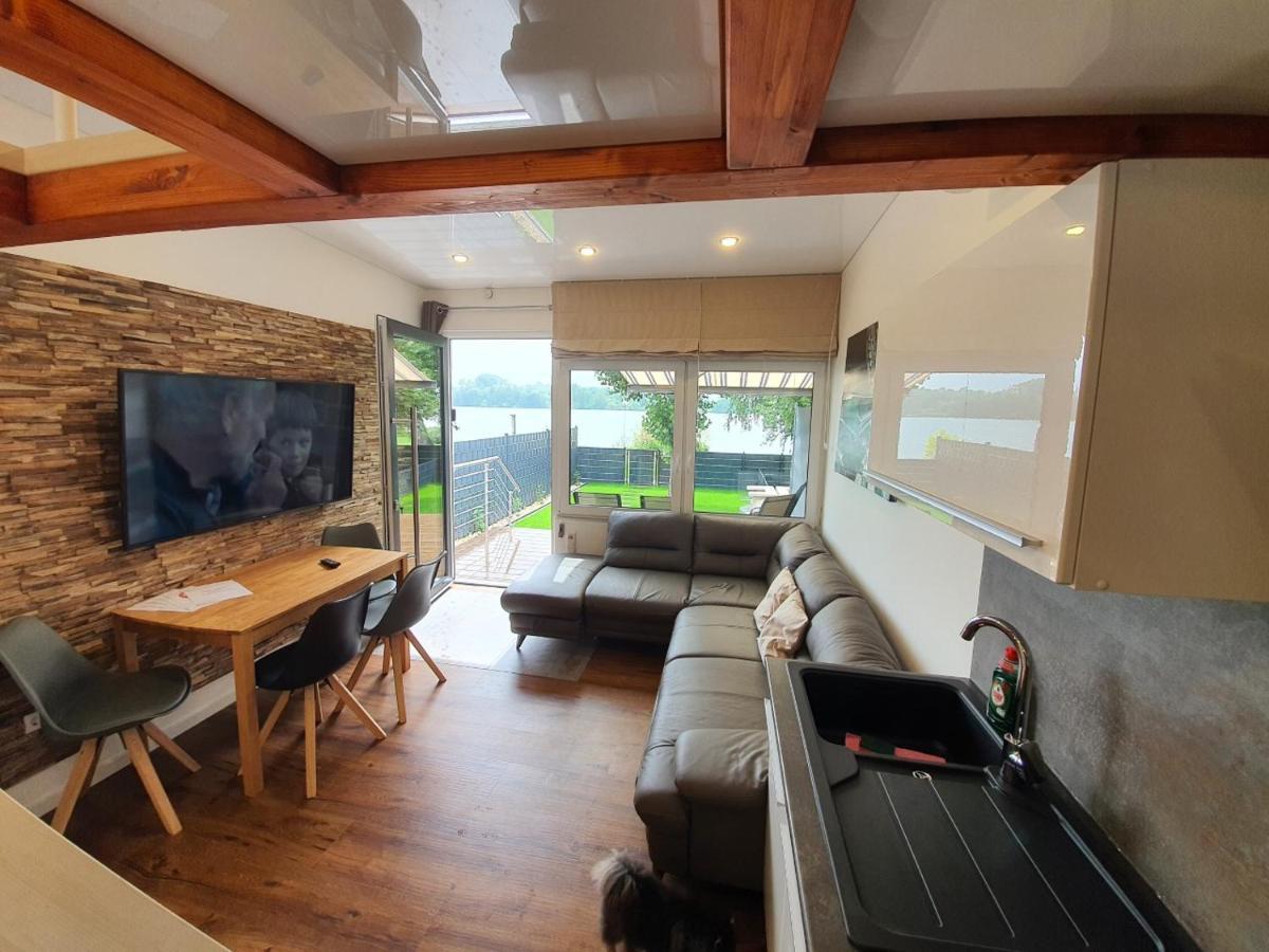 Ferienhaus Am See-2 Hungen Екстериор снимка