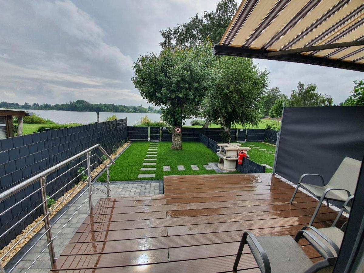Ferienhaus Am See-2 Hungen Екстериор снимка