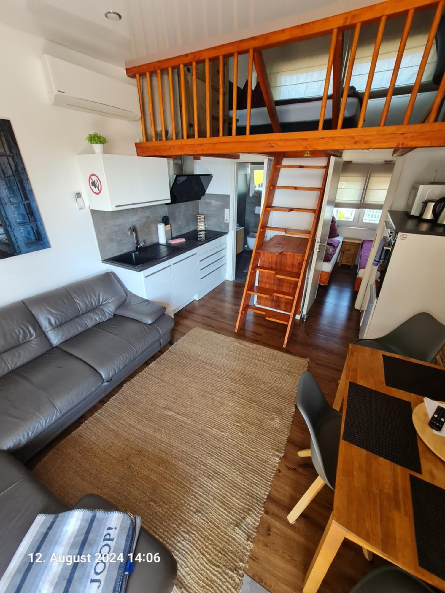 Ferienhaus Am See-2 Hungen Екстериор снимка
